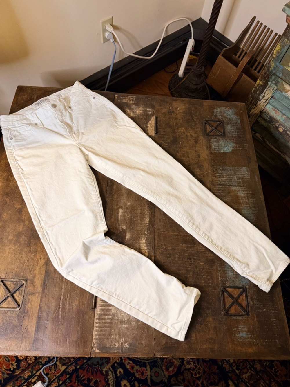 Lucky Brand Ivory color Jeans with Branded Waist Label